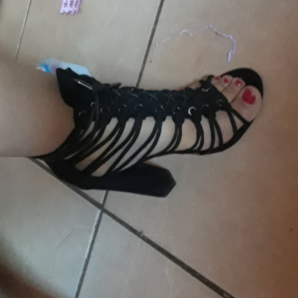 Chunky heel